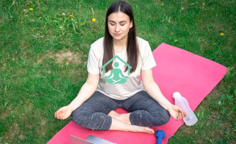 کدام سبک یوگا برای مبتدیان مناسب‌تر است؟ معرفی و مقایسه انواع یوگا برای شروع تمرین