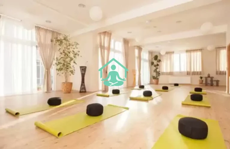 بهترین کلاس یوگا در تهران کجاست؟ معرفی مراکز معتبر و برترین باشگاه‌های یوگا در سال 1403
