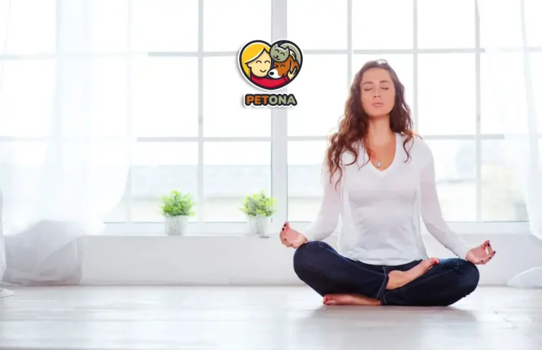 یوگای داغ یا هات یوگا چیست؟ فواید، مضرات و نکات مهم یوگای داغ برای سلامتی و کاهش وزن